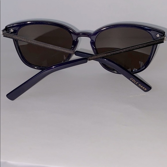 COPY - Cole Haan Sunglasses - Picture 5 of 10